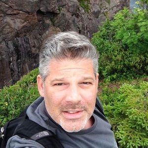 Meet your Posher, Stuart